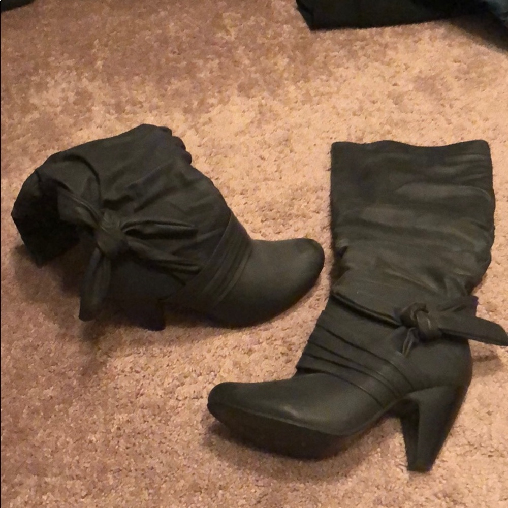Faux leather Mid calf boots